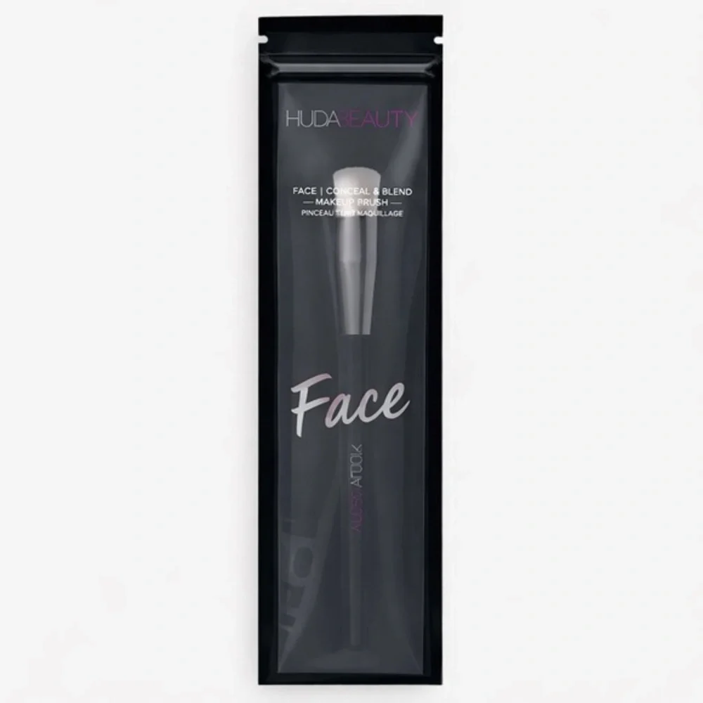✨ Huda Beauty Face | Conceal & Blend Makeup Brush ✨